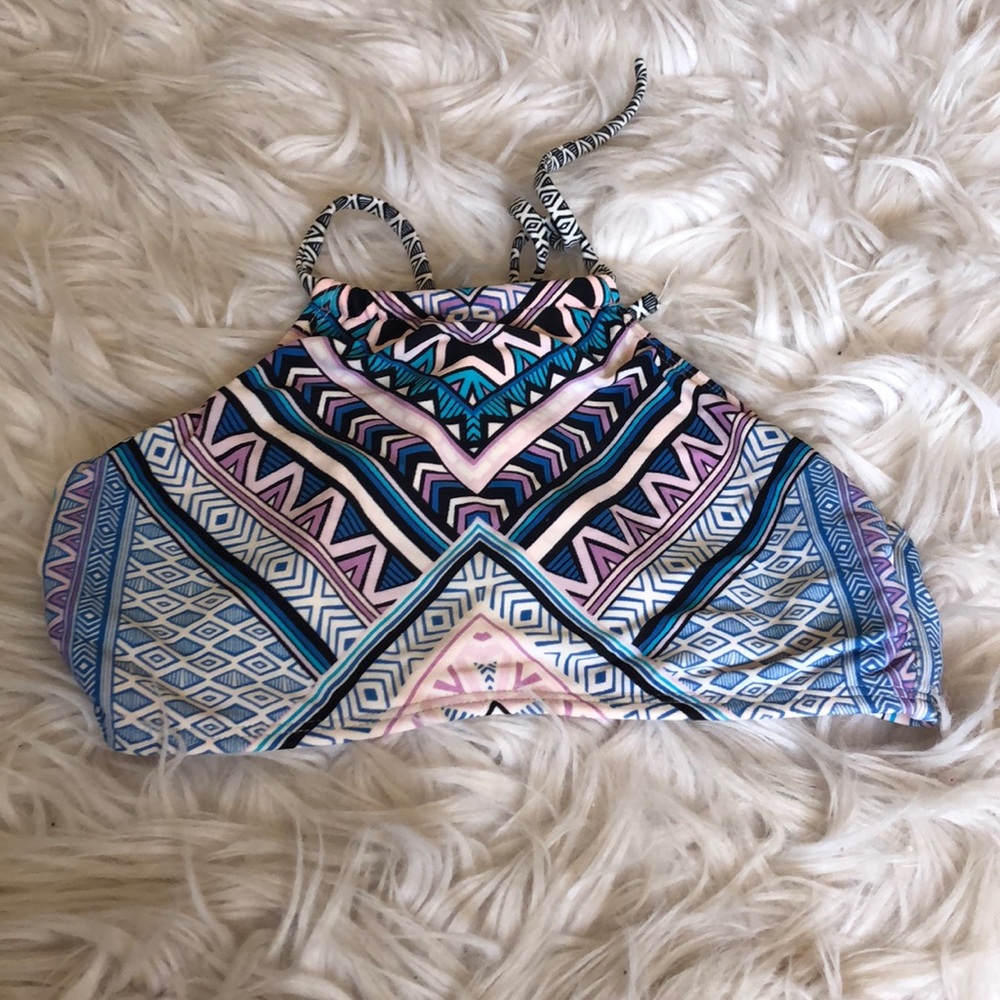 women’s size extra- small bikini top!